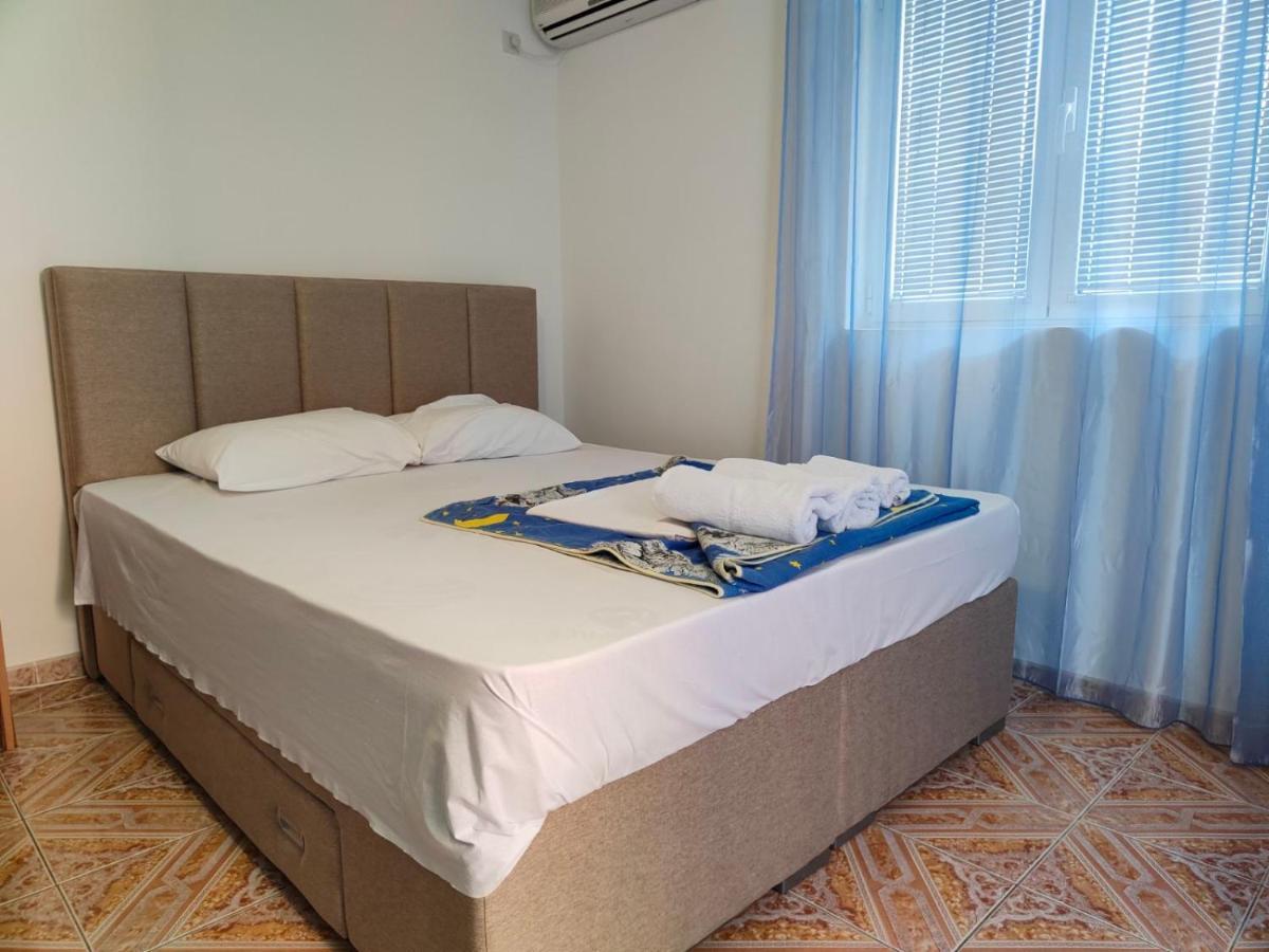 Apartments Drobni Pijesak Петровац Экстерьер фото