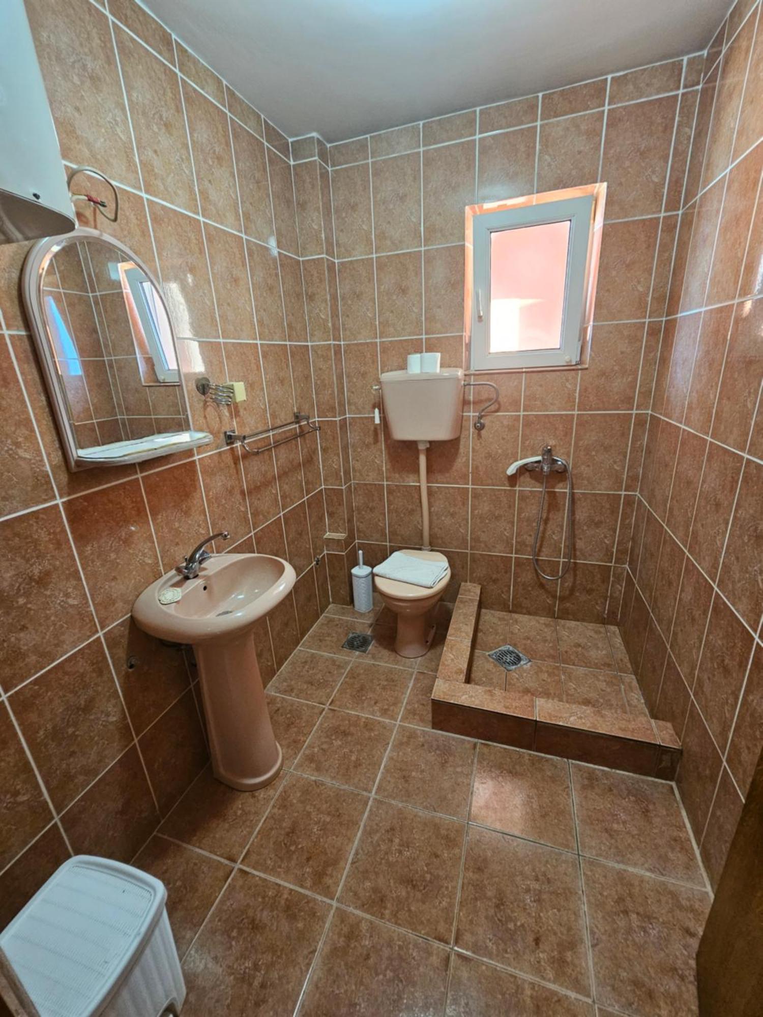 Apartments Drobni Pijesak Петровац Номер фото